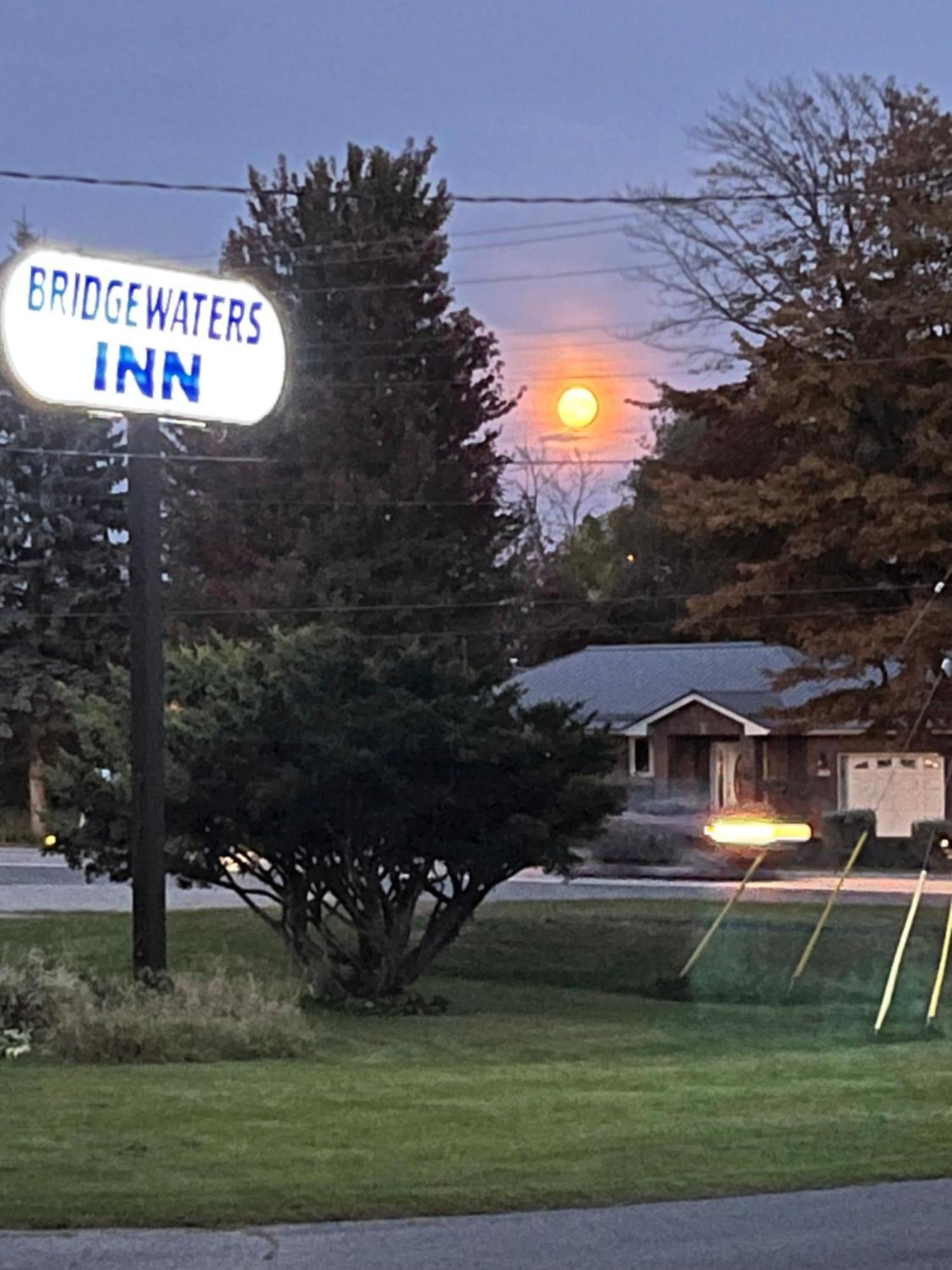 Bridgewaters Inn Johnstown Екстер'єр фото